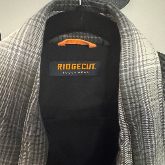 Flannel Button up Fleece Jacket - Picture 2 of 3